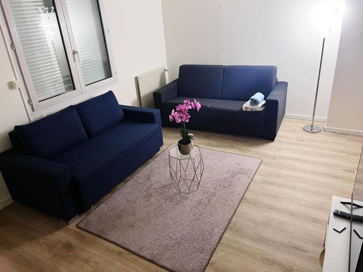 Logement Entier Chambre+Salon + Jardin & Terrasse Les Ulis Eksteriør billede